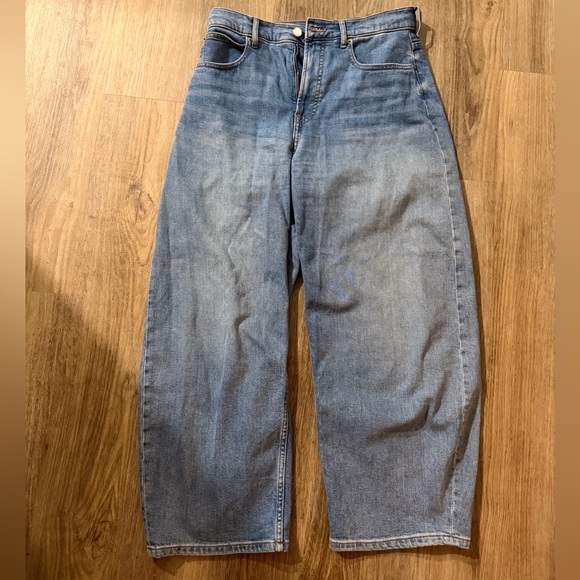 Everlane Denim - Everlane Way High Curve Jean